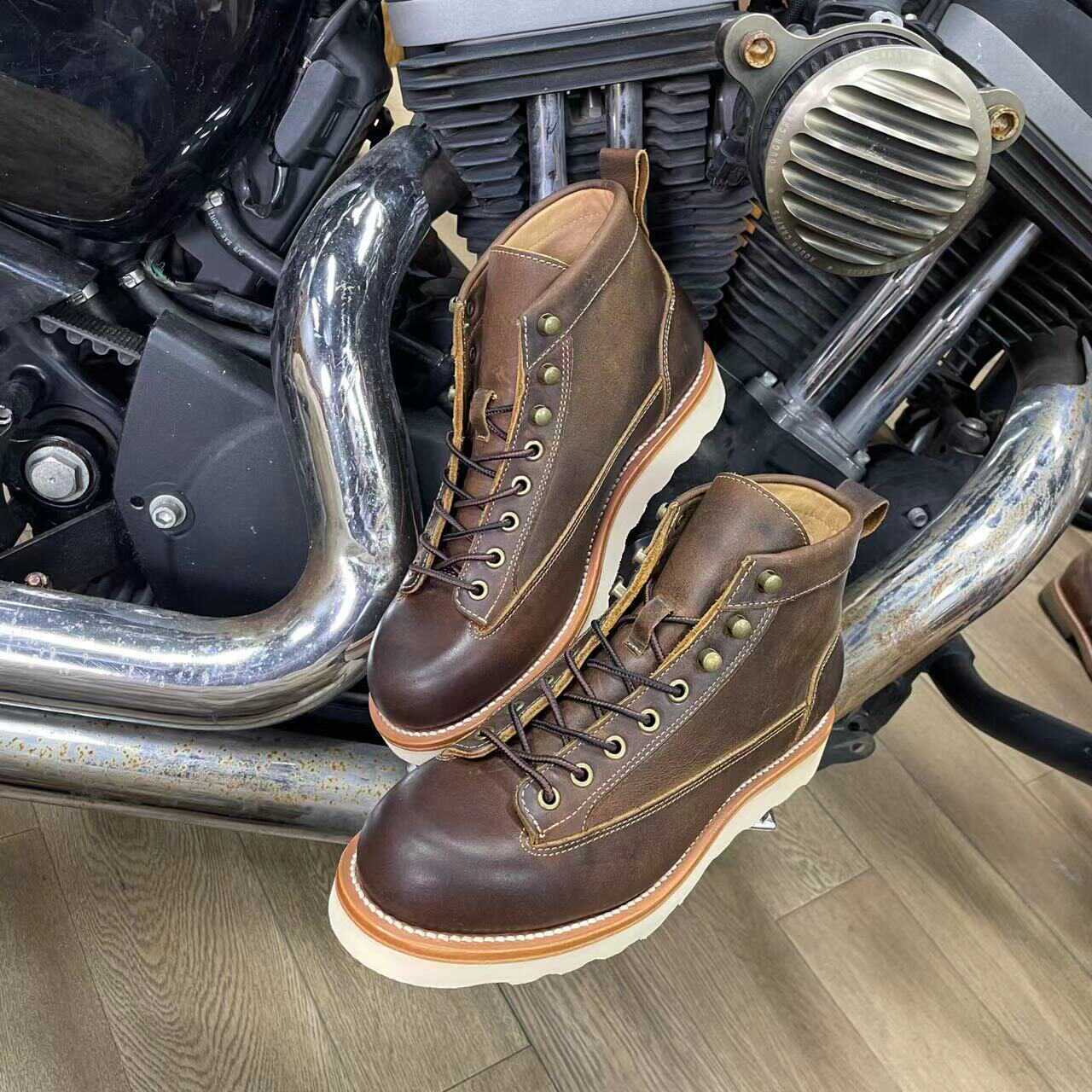 Retro Style Worker Boot Men's High-top Leather Motorcycle Boots